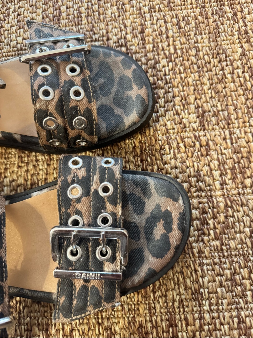 GANNI Leopard Print Buckle Sandals - size 39 - Picture 6 of 7